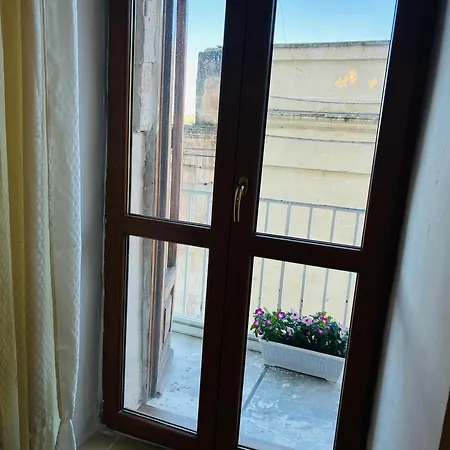 Porta Nei Sassi